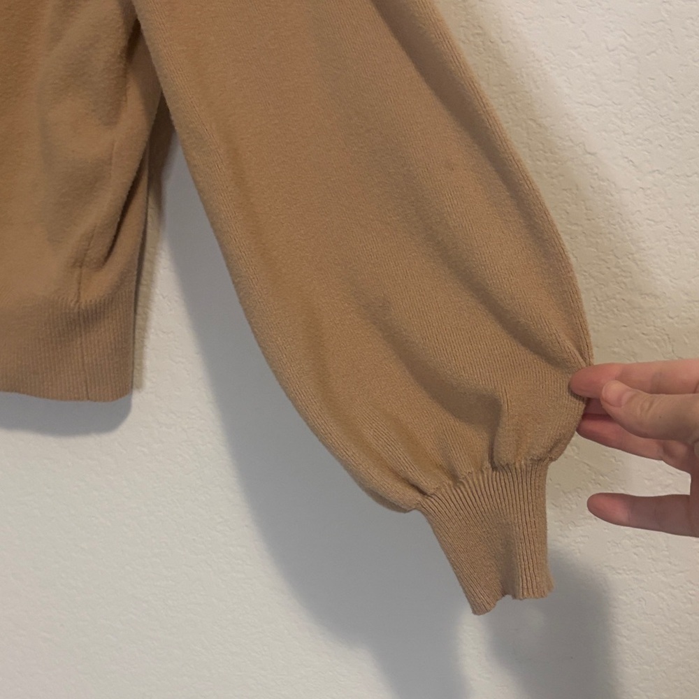 The Drop tan V-Neck Sweater and Jogger Set Small - Picture 5 of 6